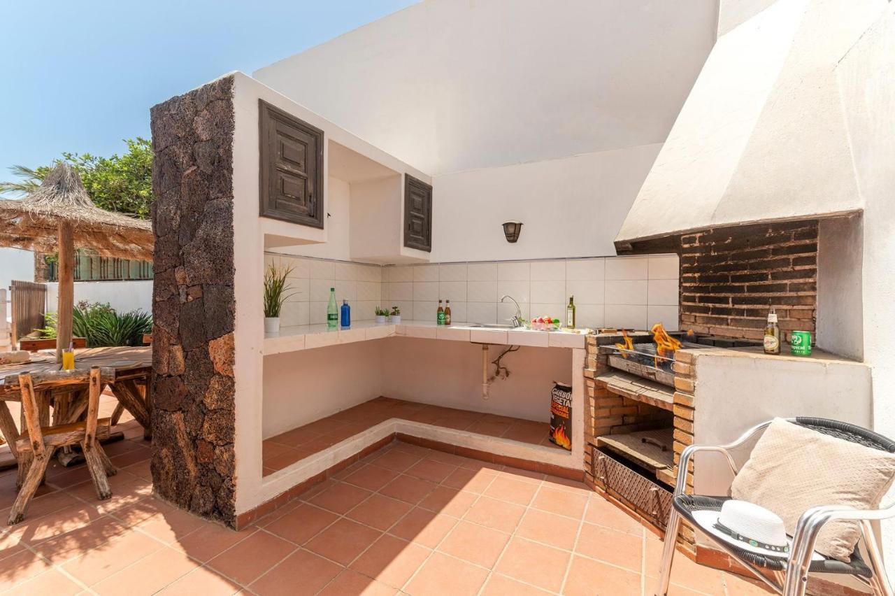 Villa Nikki By Villa Plus Puerto del Carmen  Dış mekan fotoğraf